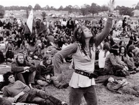 Peace Love And Freedom Pictures Of Hippie Fashions From The Late 1960s To The 1970s ~ Vintage