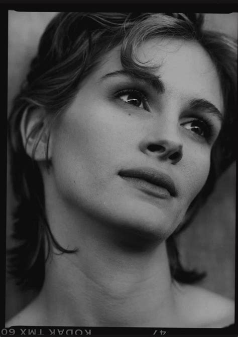 Iconic Photos Julia Roberts Her Smile Art Blog Interview