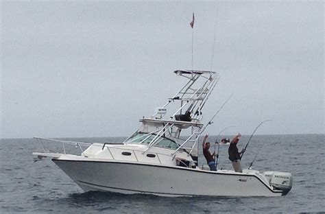 Mako offshore, inshore, skiff, and flats boats begin with the latest design. 29 foot mako cuddy cabin | Bloodydecks