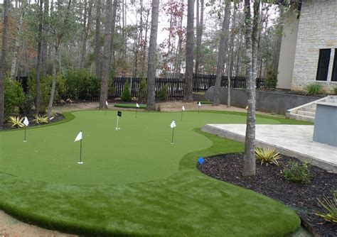 Synlawn golf products have set an industry standard for excellence for over four decades, and we invite golf lovers like yourself to learn more about what we. Putting Greens & Artificial Golf Grass in Oklahoma | SYNLawn