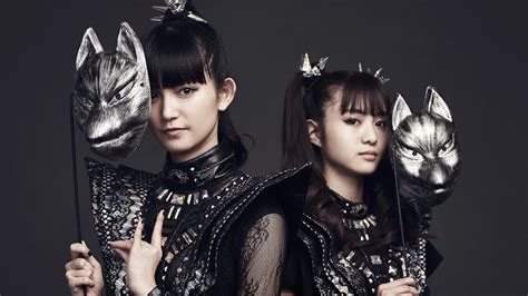 At the show babymetal received their award for best album of the. BABYMETAL Gelar Konser Virtual: "LET'S MOSH'SH AT HOME ...