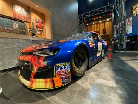 Use the force (50 points): Chase Elliott receives championship ring, Goodyear gold ...