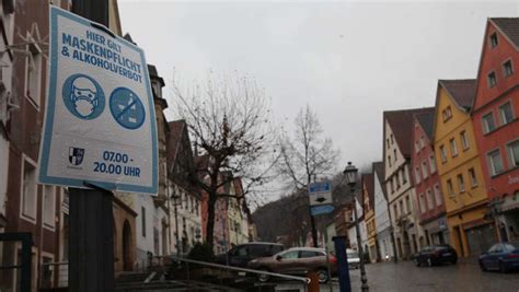 Top qualität & günstiger preis. Selb: Kurz vor der Hochzeit: Selberin das Brautkleid ...