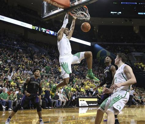 Oregon Ducks Mens Basketball In Top 20 Of Preseason Coaches Poll