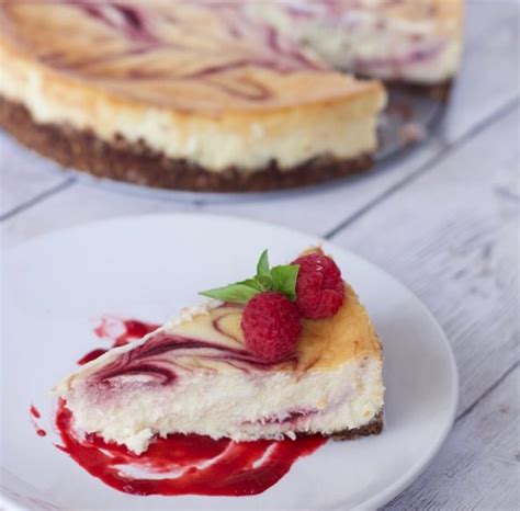 Follow the step by step picture instructions for a homemade dessert that takes only 30 minutes to make! Amazingly Easy White Chocolate Raspberry Cheesecake
