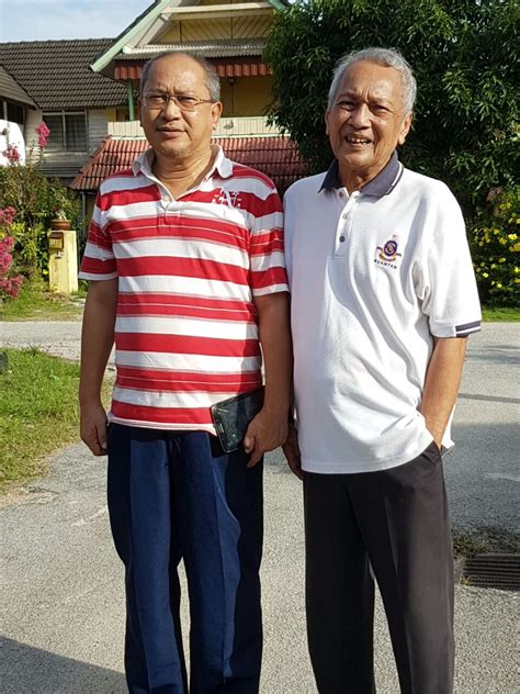 Son of haji noh bin haji abdul majid and hajjah kelsom bt awang husband of wan yah and tidak diketahui father of abdul manan mohd zain; TODAY TERENGGANU: MENCARI KETURUNAN DAENG MENAMPUK