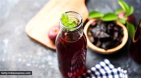 Beat The Scorching Summer Heat With These Naturally Refreshing Drinks