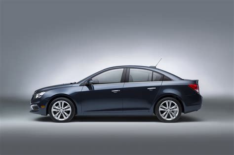 This 2015 chevy cruze ltz is junk. 2015 Chevrolet Cruze: 4G LTE, New Looks, Colors | GM Authority