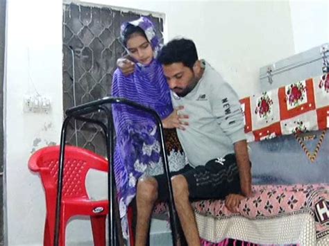 لڑکی نے محبت کی خاطر معذور نوجوان سے شادی کرلی ایکسپریس اردو