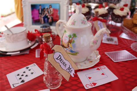 Have Tea The “alice In Wonderland” Way Disneyexaminer