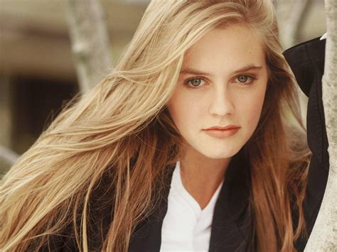 Pin On Alicia Silverstone