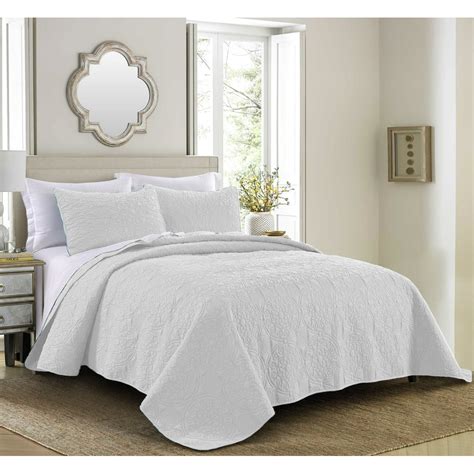 Quilt Set Fullqueen Size White Oversized Bedspread Soft Microfiber
