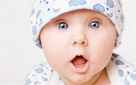 Wallpapers Cute Babies Hd Wallpapers Free