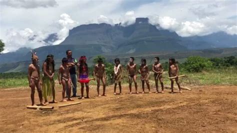 ¡fuerza Al Pueblo PemÓn Canción De Venezuela Cantada Por Indígenas Pemones En La Comunidad De