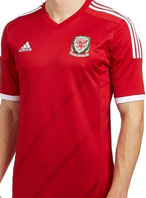 Wales red men football training suit 2019/20 [2833038. New Wales Football Shirt 2014- Adidas Wales Home Kit 14/15 ...