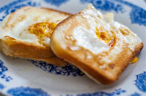 Egg In A Hole French Toast Recipe Sauders Eggs