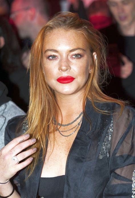 Lindsay Lohan Boob Nip Slip 002 NakedCelebGallery
