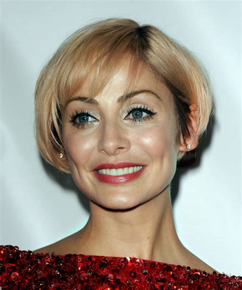 Natalie Imbruglia Short Straight Hairstyle Hairstyles