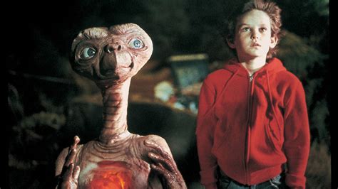 Et The Extra Terrestrial Directed By Steven Spielberg Film Review