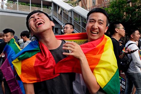 Taiwan Legalizes Same Sex Marriage — A Historic First For Asia National Globalnewsca