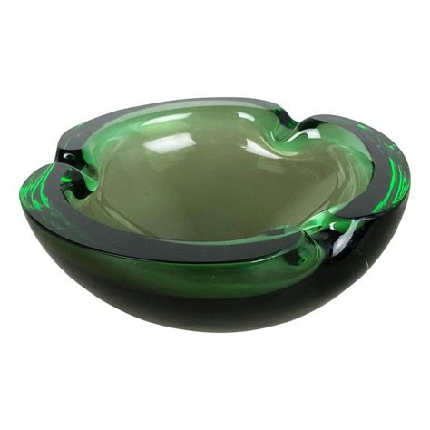 Heavy Murano Glass Green Bowl Element Shell Ashtray Murano Italy 1970s Vintage Glassware