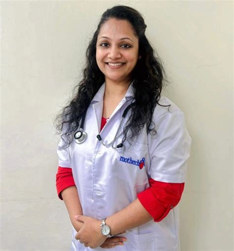 dr ankita kaushal infertility specialist in mumbai motherhood hospitals