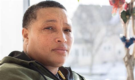 Cynthia Bryant [Profiles] • Instagram, Twitter, TikTok | Foller