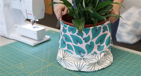 Brighten Up Your Houseplants With Diy Fabric Planters Diy Fabric Diy