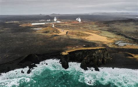 Swarm Of 20000 Earthquakes Could Make Icelands Volcanoes Erupt Live