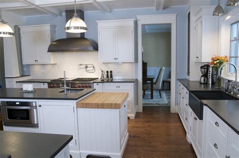 Libertyville laundry room cabinet systems custom designed to your space and needs. Custom Kitchen in Libertyville - Traditional - Kitchen ...