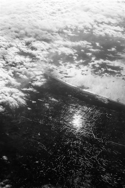 Hd Wallpaper Sky Earth Sea Cloud Clouds See White Black City
