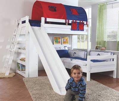 155 cm hohes kinderbett aus weiß lackiertem mdf und massiver buche, leiter rechts oder links montierbar. Vorteile von Hochbetten für Kinder | Vaterfreuden.de - die ...