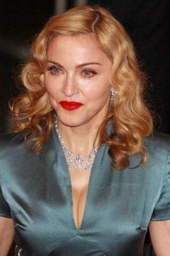 4 Top 1950s Hairstyles Madonna Blonde Pin Curls