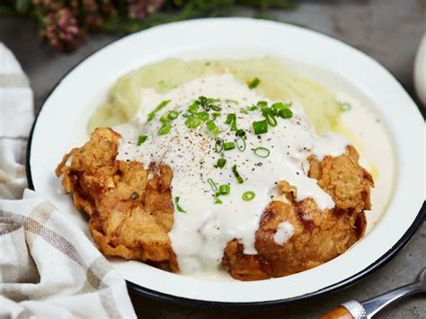 Southern Style Chicken Fried Chicken With Country Gravy