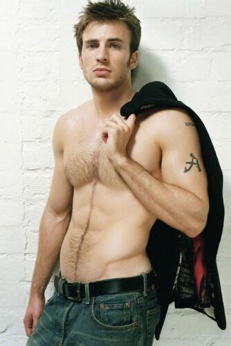 Chris Evans Shirtless HOT Beefcake Nude Male Rare PHOTO 8X11 BUY 2 GET
