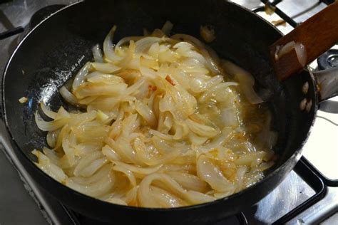 Maybe you would like to learn more about one of these? Cipolla in agrodolce tenera e saporita per un contorno ...