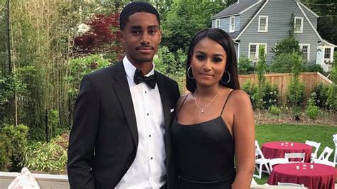 Watch Access Hollywood Interview Sasha Obama Wows At Prom In Glam Dress With Thigh High Slit