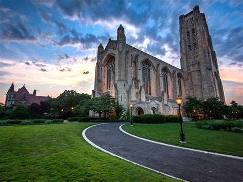 The 50 Most Beautiful College Campuses In America Condé Nast Traveler In 2020 College Campus