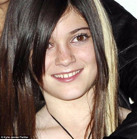 If we see kylie in 2009, her face was round shaped with a thick chin. Daily Mail Celebrity on Twitter: "Kylie Jenner shares ...