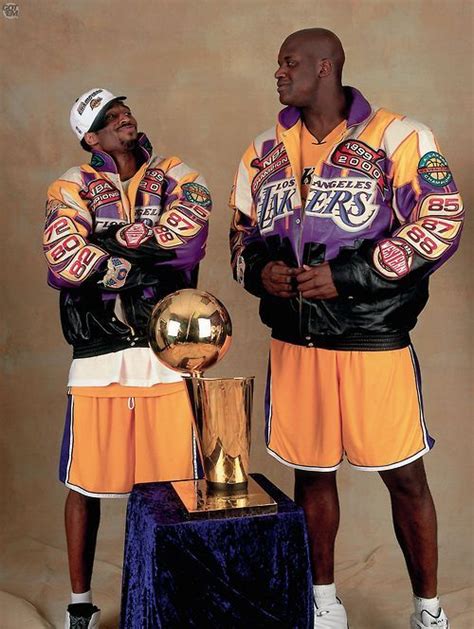 Follow the vibe and change your wallpaper every day! Kobe Bryant & Shaquille O'Neal---IF NOT FOR MASSIVE EGOS ...