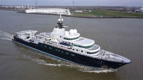 Потрошители / repo men (2010) bdrip. The mighty 113m/ 370ft Le Grand Bleu arrived in Holland ...