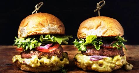 The 10 Best Burgers From Around The World Huffpost Life