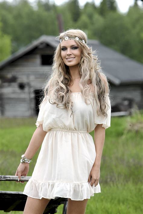 queen naked [photos] miss suomi 2011 pia pakarisen