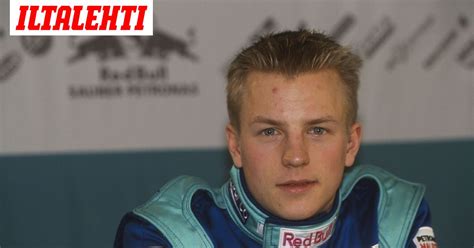 De a gyenge időmérőforma oka alapjában nem ez. Kimi Räikkönen pukeutui nostalgiaan - yhtä solakka kuin 19 ...