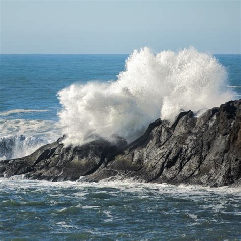 How To Safely Observe King Tides Around Coastal Oregon