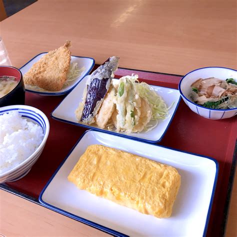 It can also be conjugated like a regular verb. まいどおおきに食堂 山北食堂 (和食（その他）)
