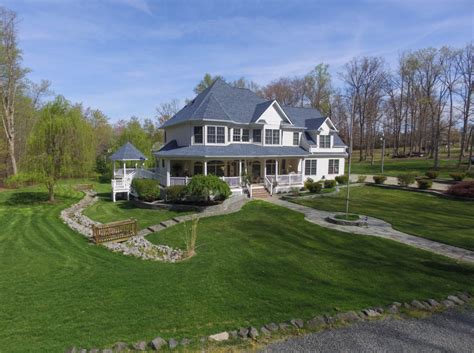 Neighborhoods.com, neighborhoods home source, inc. Luxury Manassas Home for Sale 12612 Kahns Road Manassas VA ...