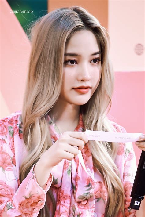 Fashion Infographic, Blonde Asian, Stealer, Thai Drama, Zoro, Becky