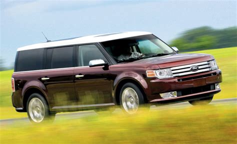 2009 Ford Flex Limited Awd Road Test Reviews Car And Driver