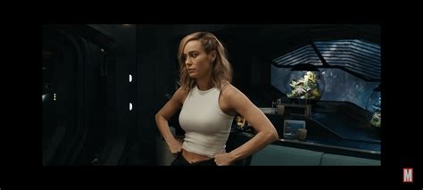 Brie Larson Is Flaunting Her Abs In The Newest Marvels Movie Rcelebritybelly